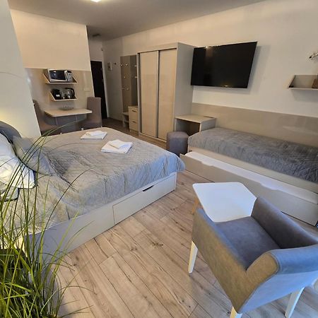 Apartman Elizabeth Bešeňová Buitenkant foto