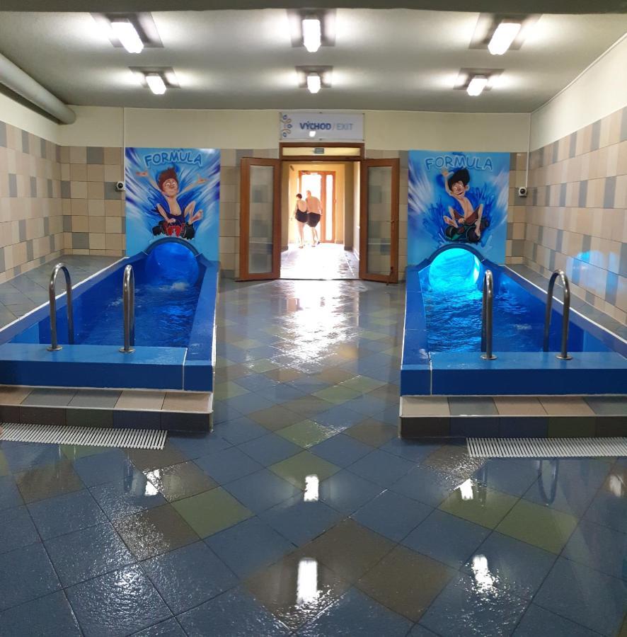 Apartman Elizabeth Bešeňová Buitenkant foto