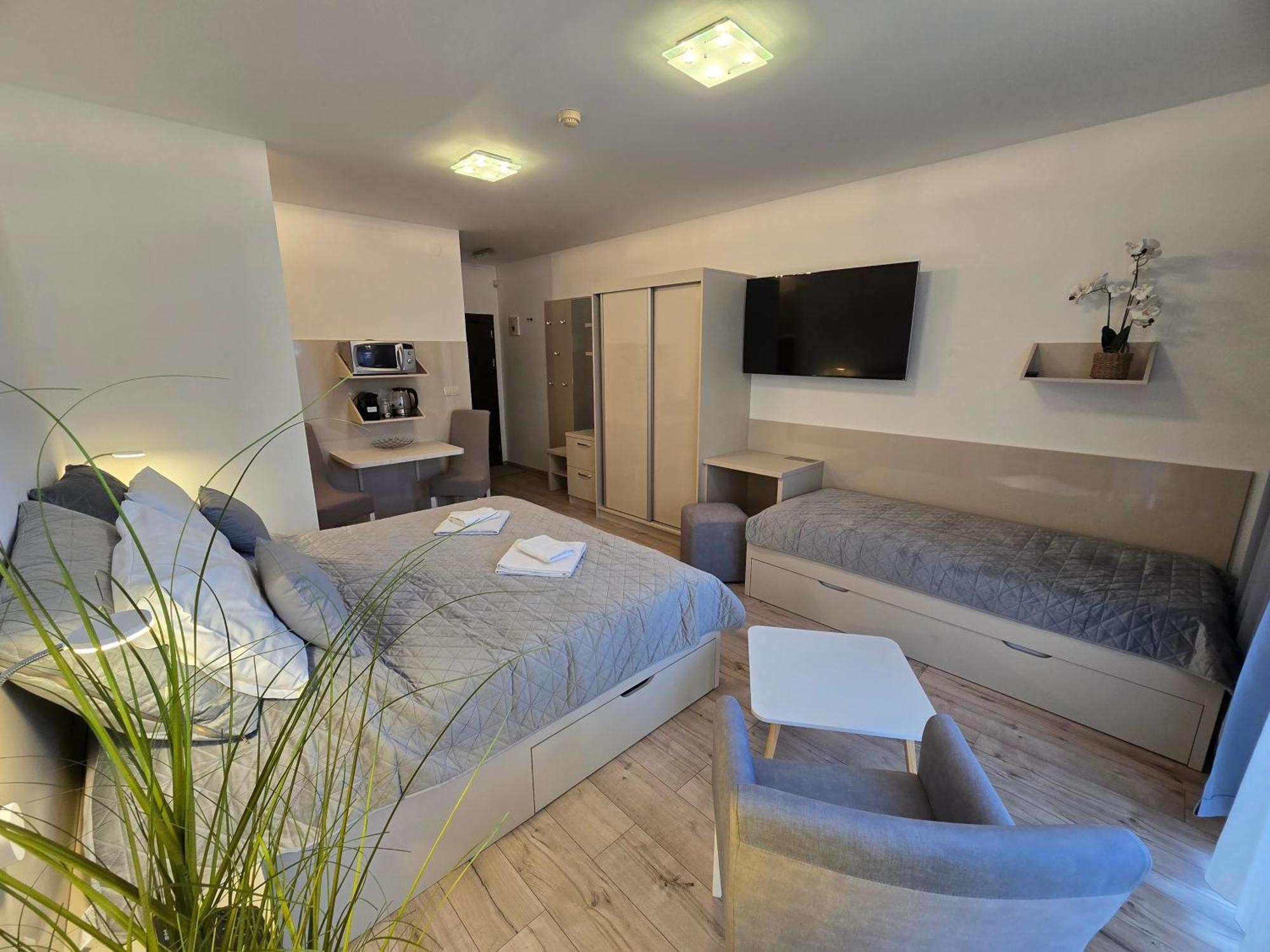 Apartman Elizabeth Bešeňová Buitenkant foto