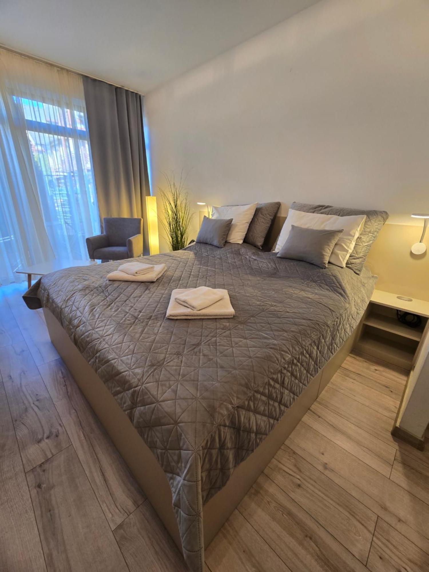 Apartman Elizabeth Bešeňová Buitenkant foto