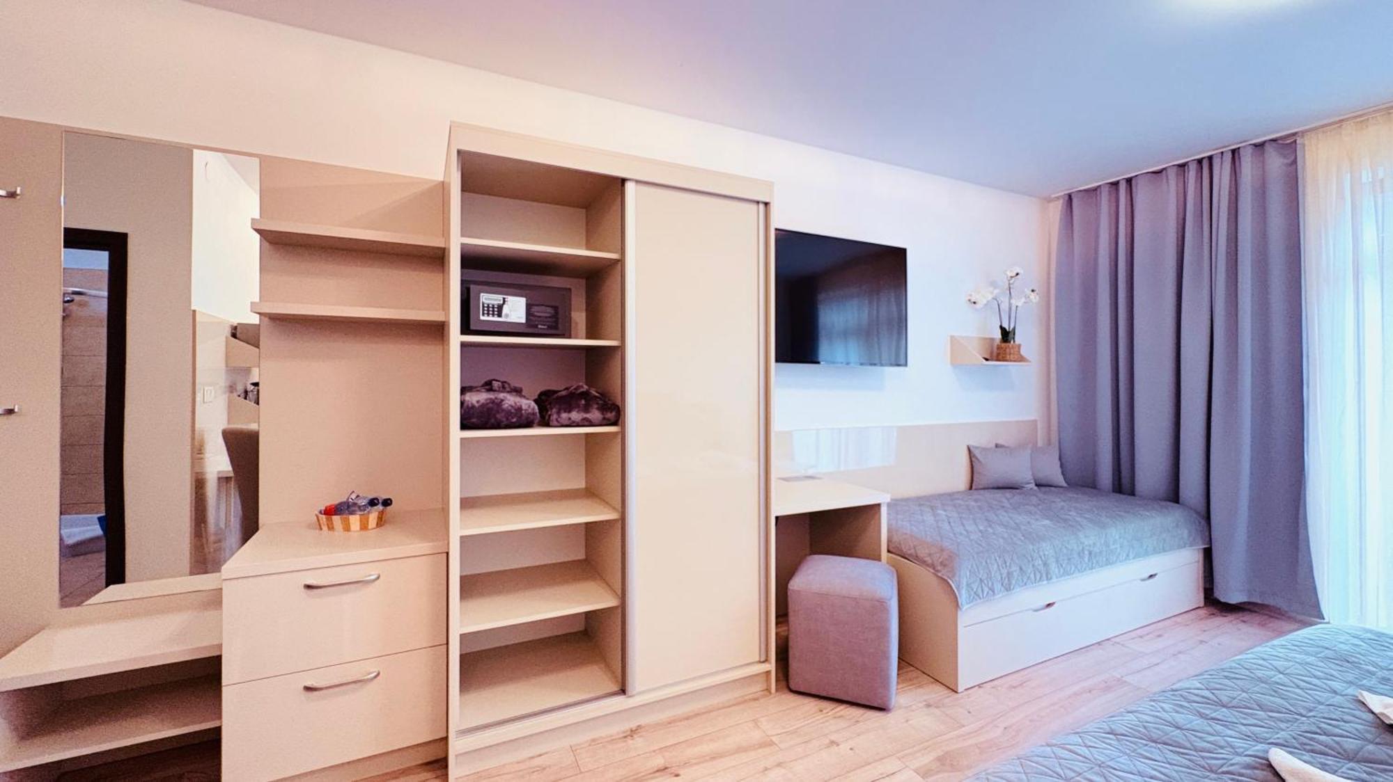 Apartman Elizabeth Bešeňová Buitenkant foto