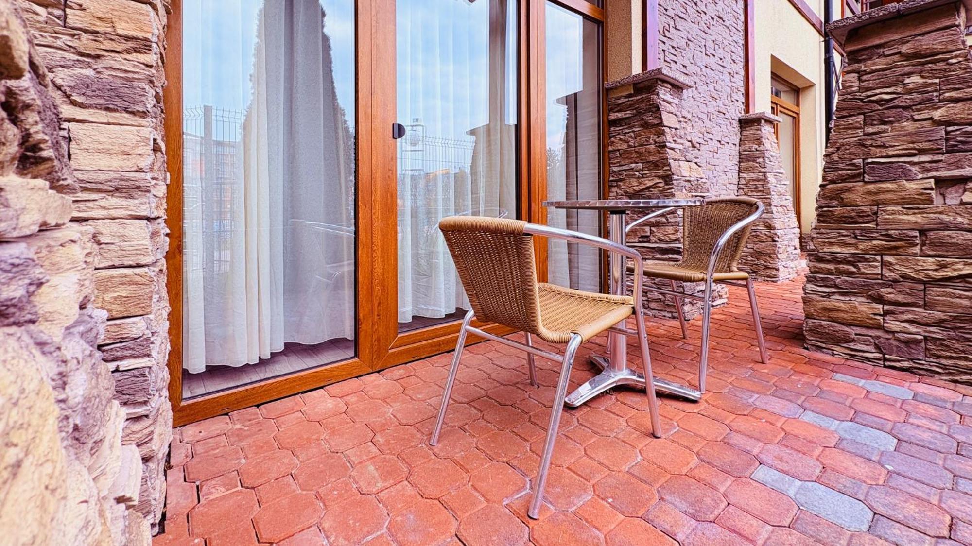 Apartman Elizabeth Bešeňová Buitenkant foto